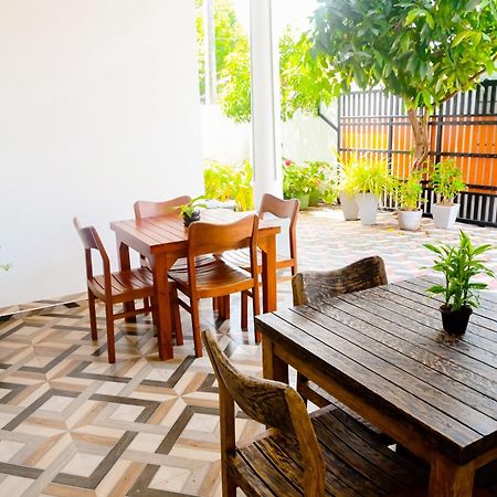 Mario Family Villa And Restaurant Негомбо Екстер'єр фото